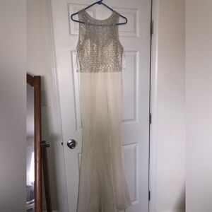 Size S White Beaded Gown